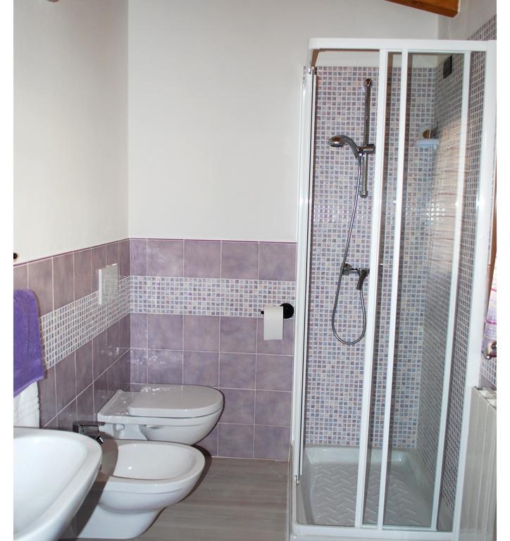 B&B I Viandanti Piancogno Δωμάτιο φωτογραφία